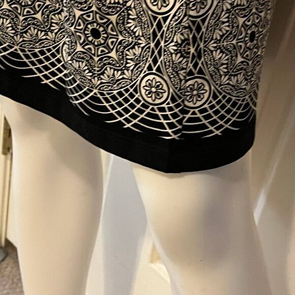 ECI Women's A-Line Dress XL Black Geometric Print Bohemian Long Sleeves - Picture 4 of 10